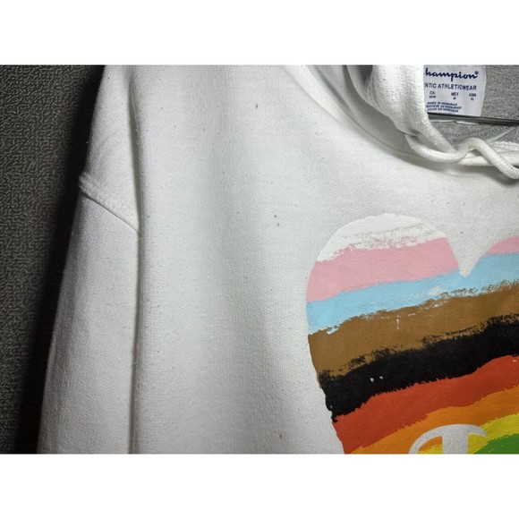 Champion Hoodie Unisex Size Medium White Beautiful Pride Heart Graphic Pullover - Picture 4 of 8